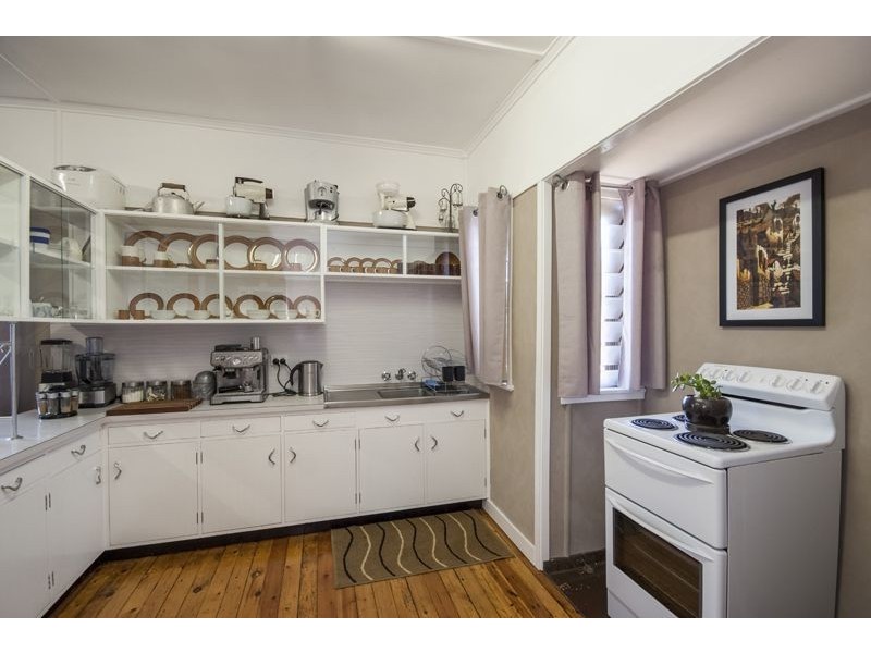 26 Elizabeth Street, South Toowoomba QLD 4350