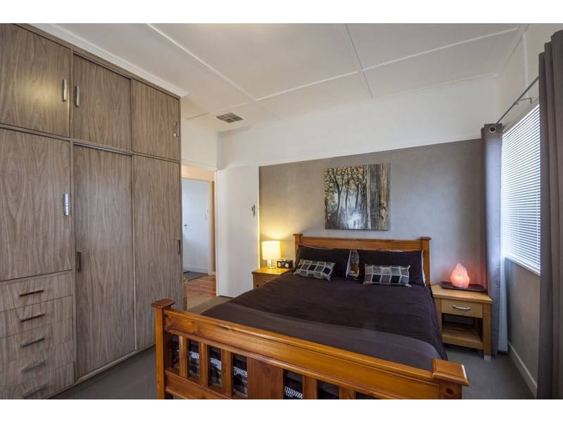 26 Elizabeth Street, South Toowoomba QLD 4350