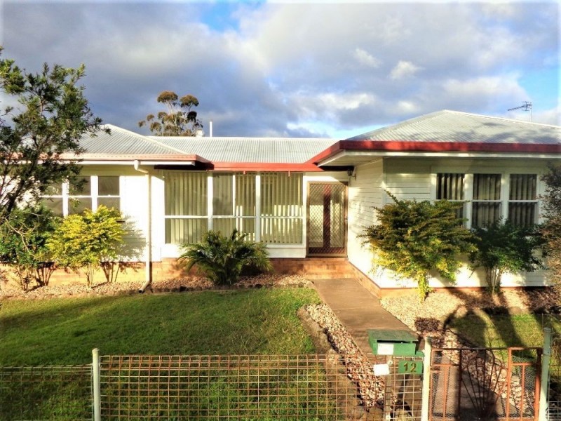 12 Hillside Street, Newtown QLD 4350