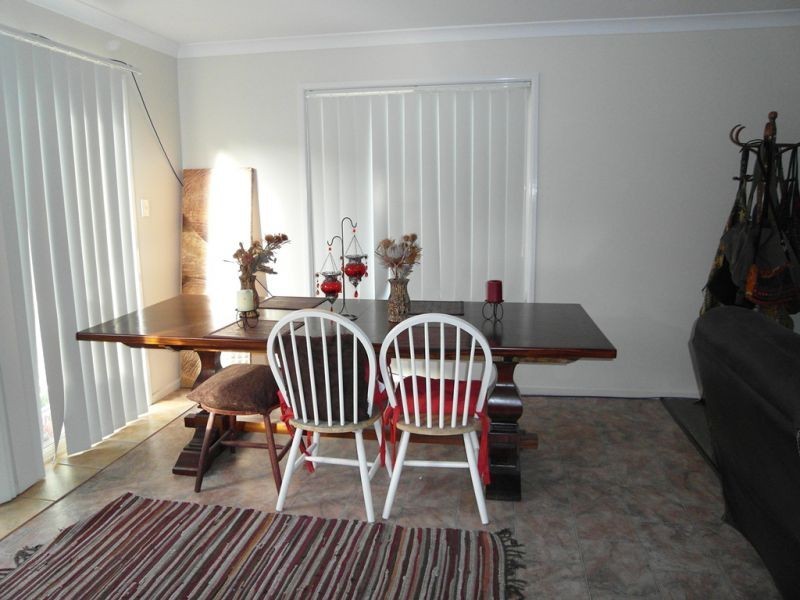 1/258 West Street, Kearneys Spring QLD 4350