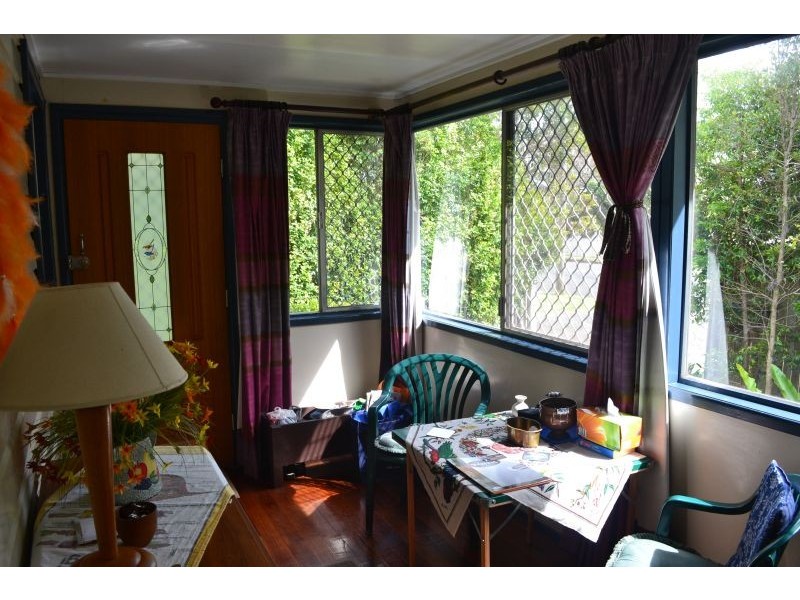 60 Taylor Street, Newtown QLD 4350