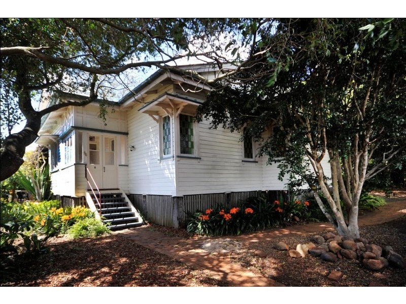 96 Holberton Street, Newtown QLD 4350