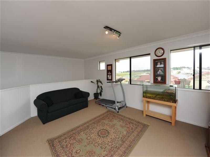4 Winning Street, Glenvale QLD 4350