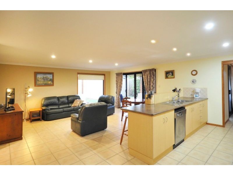 25 Lavarack Street, Darling Heights QLD 4350