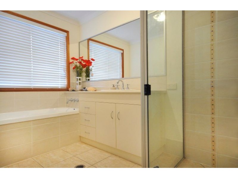 25 Lavarack Street, Darling Heights QLD 4350