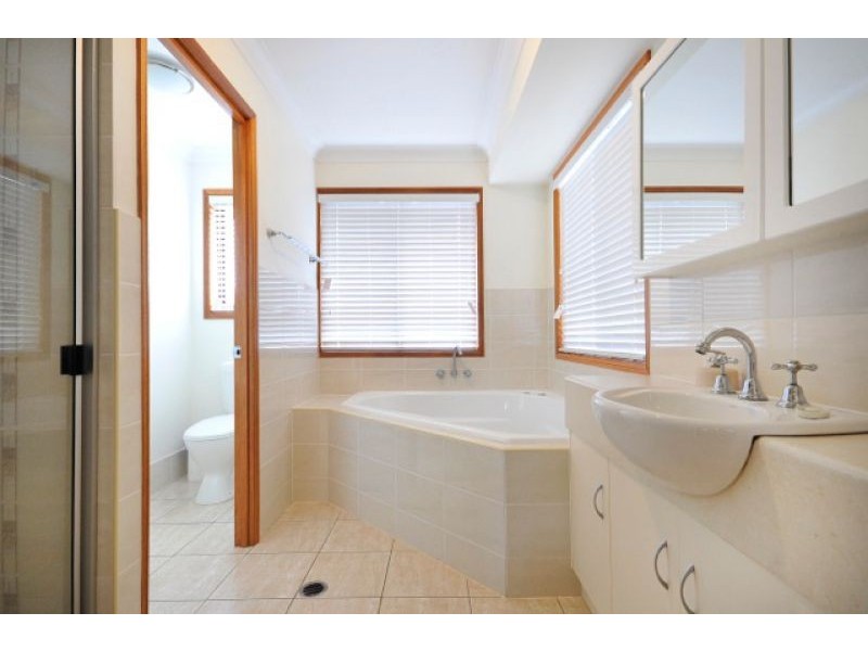 25 Lavarack Street, Darling Heights QLD 4350