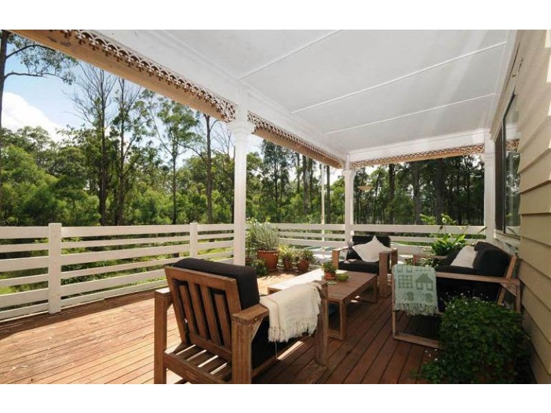 111 Hampton Road, Hampton QLD 4352