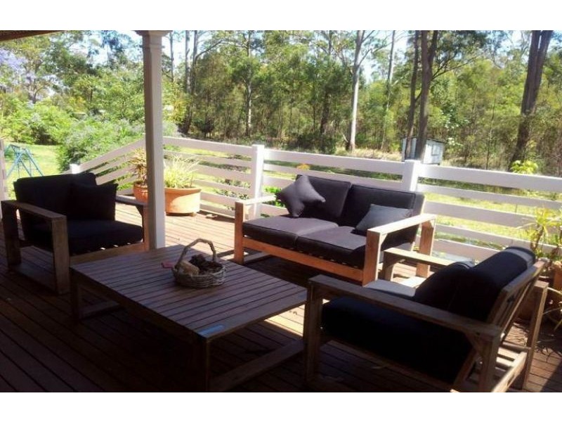 111 Hampton Road, Hampton QLD 4352