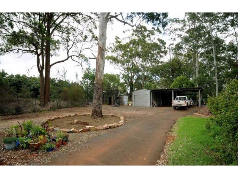 111 Hampton Road, Hampton QLD 4352