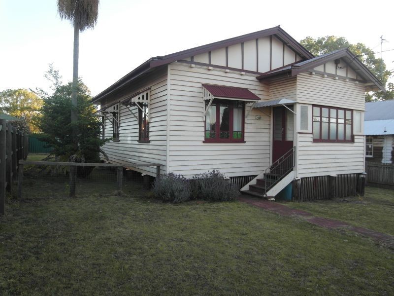 6 Stephen Street, South Toowoomba QLD 4350