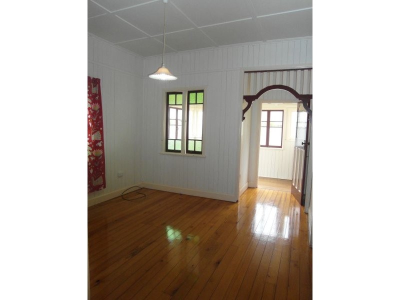 6 Stephen Street, South Toowoomba QLD 4350