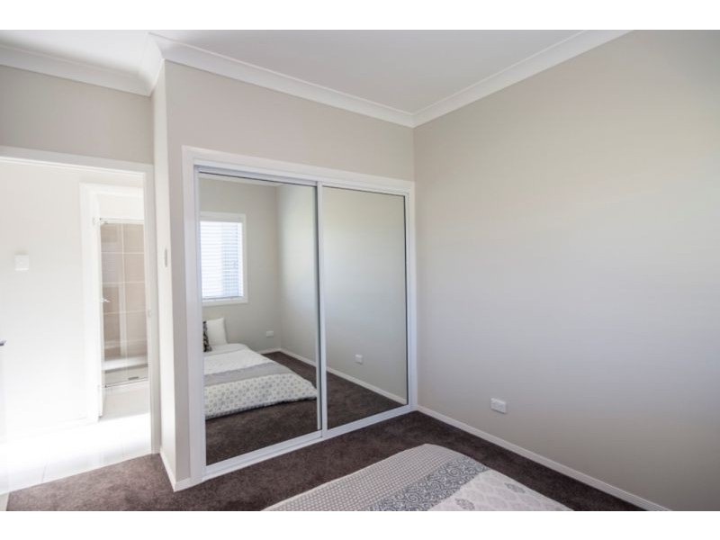 24 Murray Street, Southbrook QLD 4363