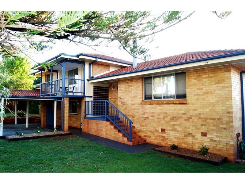 7 Kettle Street, Rockville QLD 4350