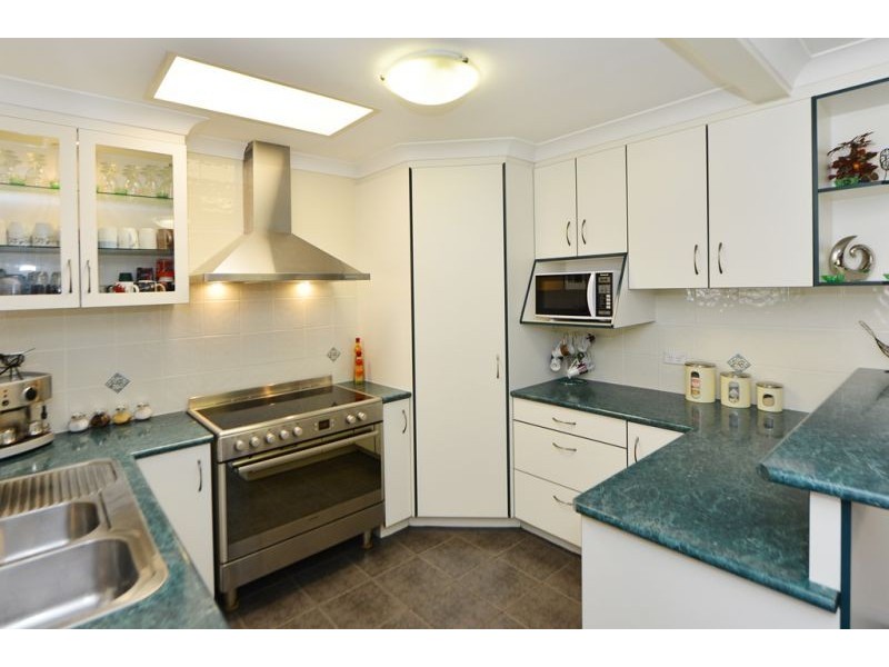 7 Kettle Street, Rockville QLD 4350