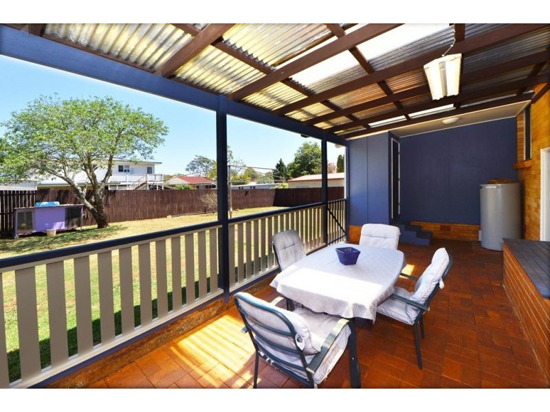 7 Kettle Street, Rockville QLD 4350