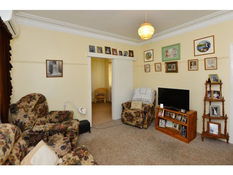 21 Stehn Street, Harristown QLD 4350