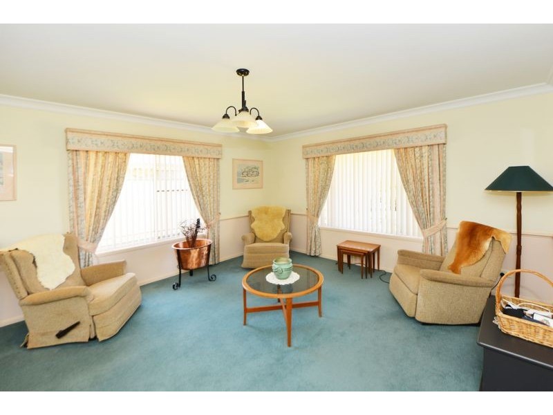 217 Nelson Street, Kearneys Spring QLD 4350