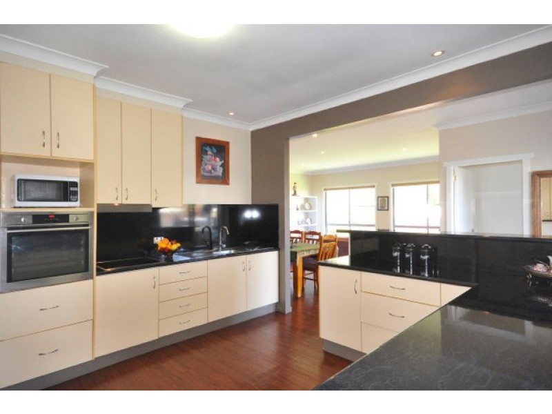 23 Monash Street, Newtown QLD 4350