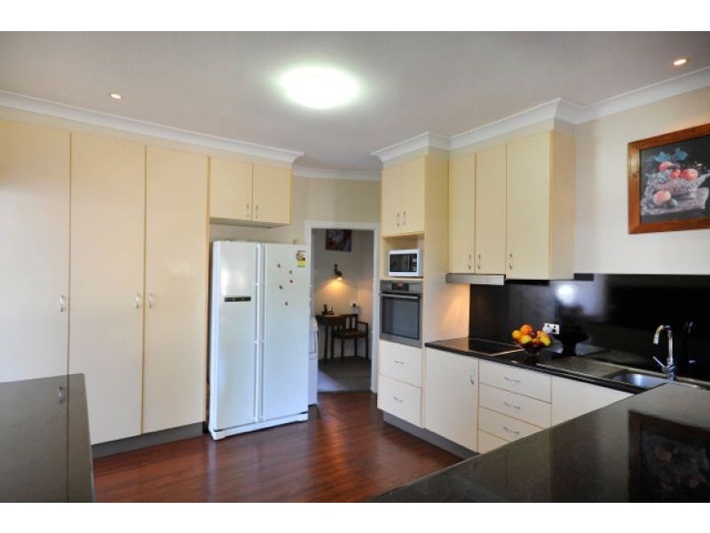 23 Monash Street, Newtown QLD 4350