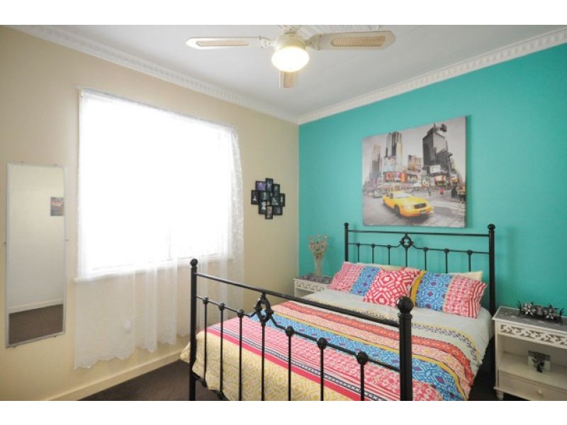 23 Monash Street, Newtown QLD 4350