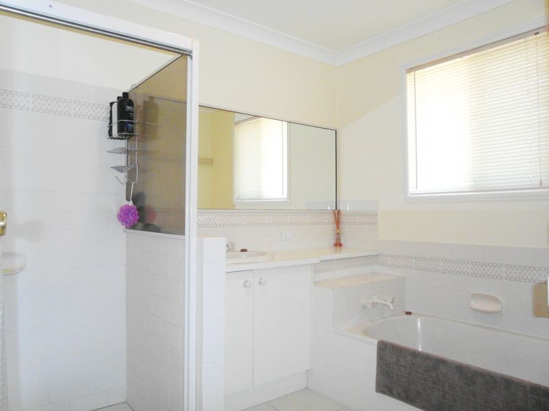 3 Stratford Drive, Wyreema QLD 4352