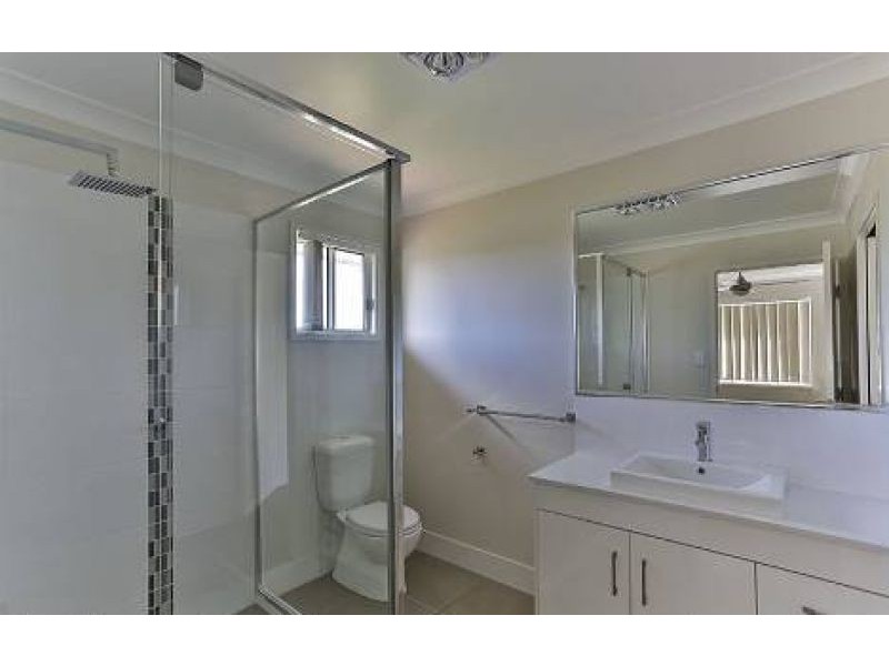 8/8 Colvin Street, Drayton QLD 4350