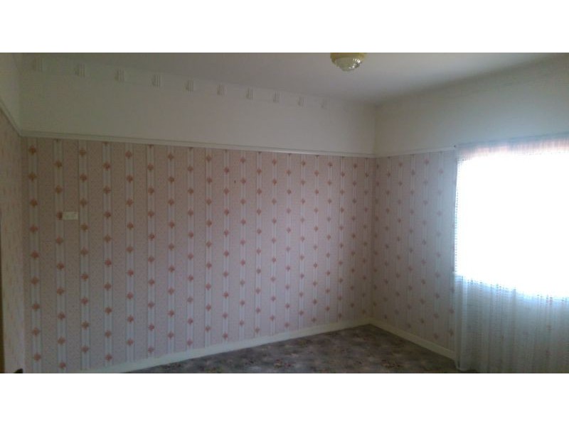 100 Water Street, South Toowoomba QLD 4350