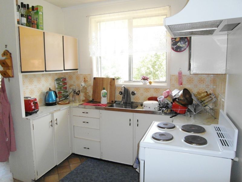 50 Debra Street, Centenary Heights QLD 4350