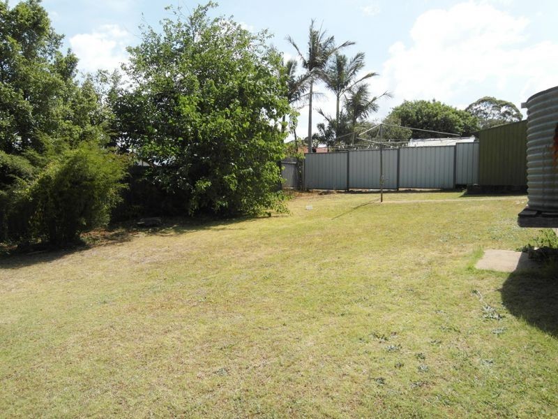 50 Debra Street, Centenary Heights QLD 4350