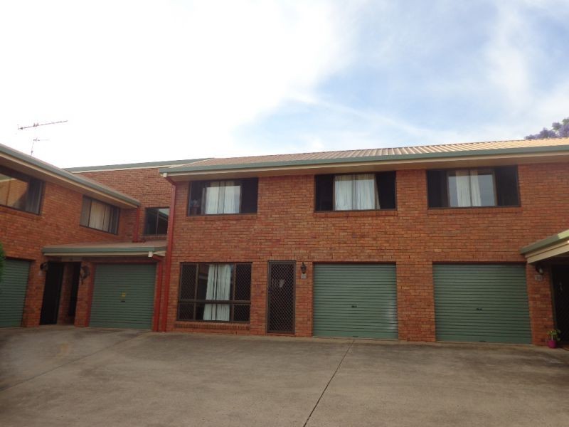 13/367 Margaret Street, Newtown QLD 4350