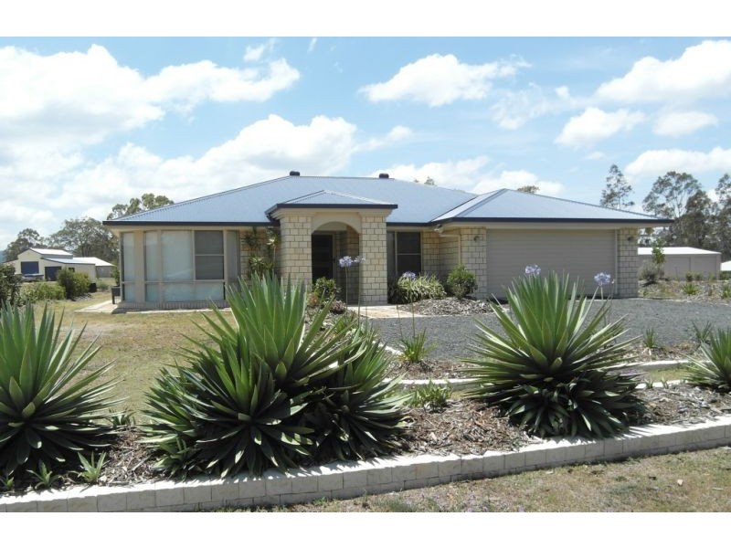 5 Mary Drive, Murphys Creek QLD 4352