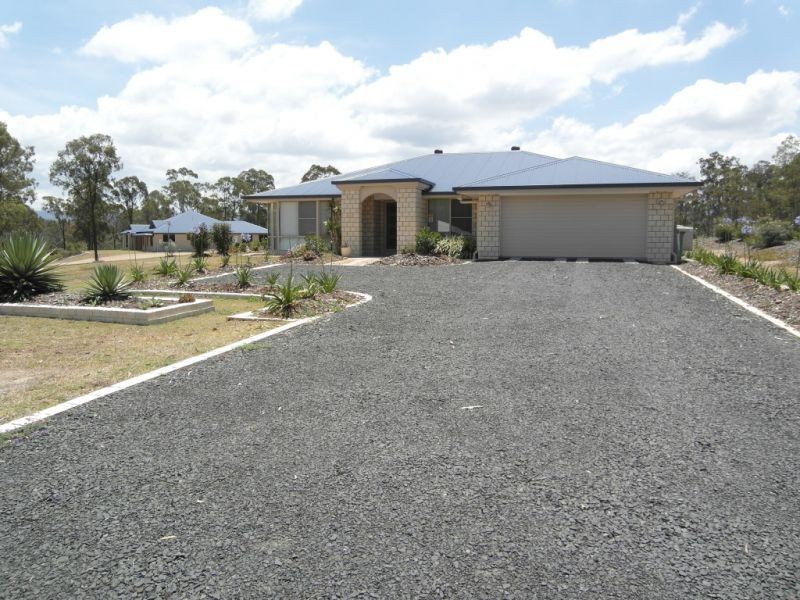 5 Mary Drive, Murphys Creek QLD 4352