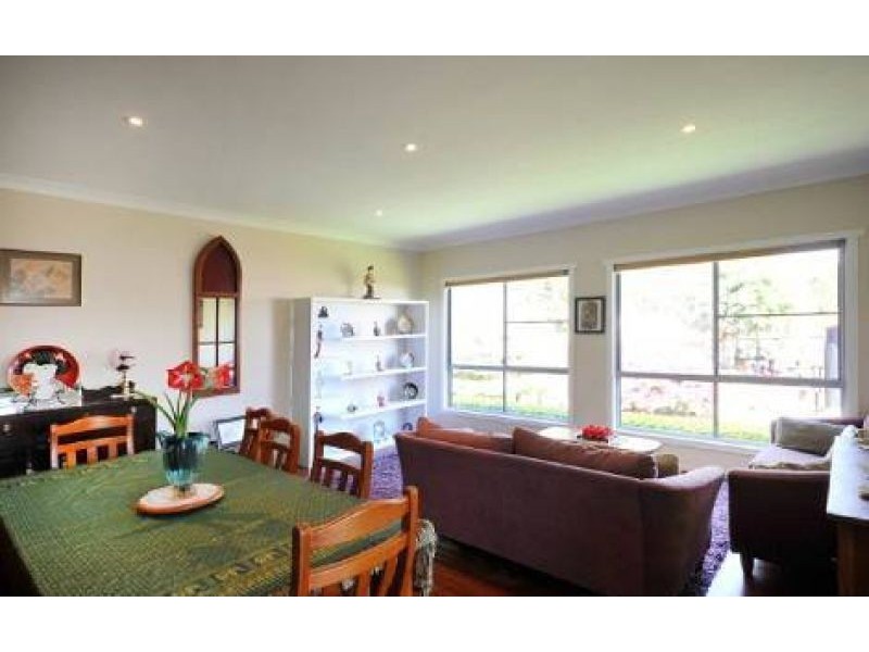 23 Monash Street, Newtown QLD 4350