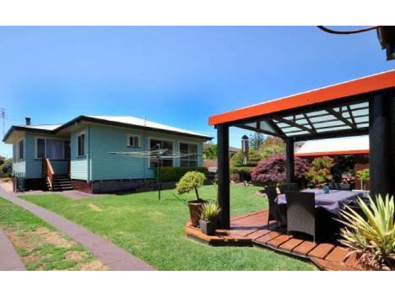 23 Monash Street, Newtown QLD 4350