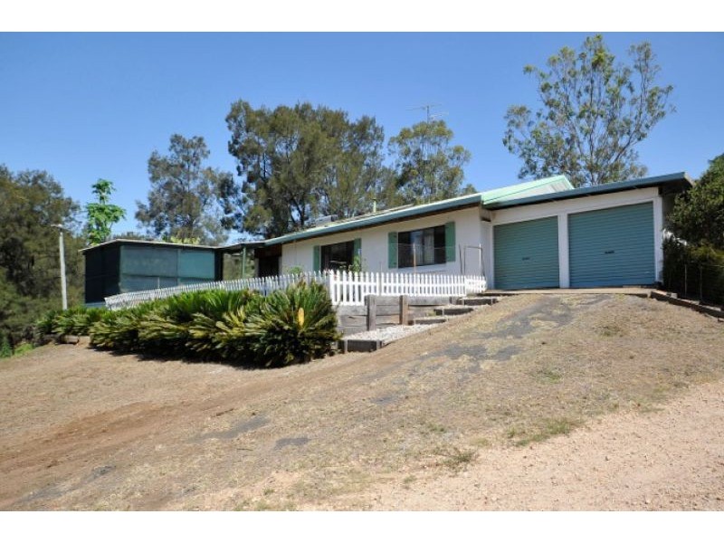 32 Meadows Road, Withcott QLD 4352