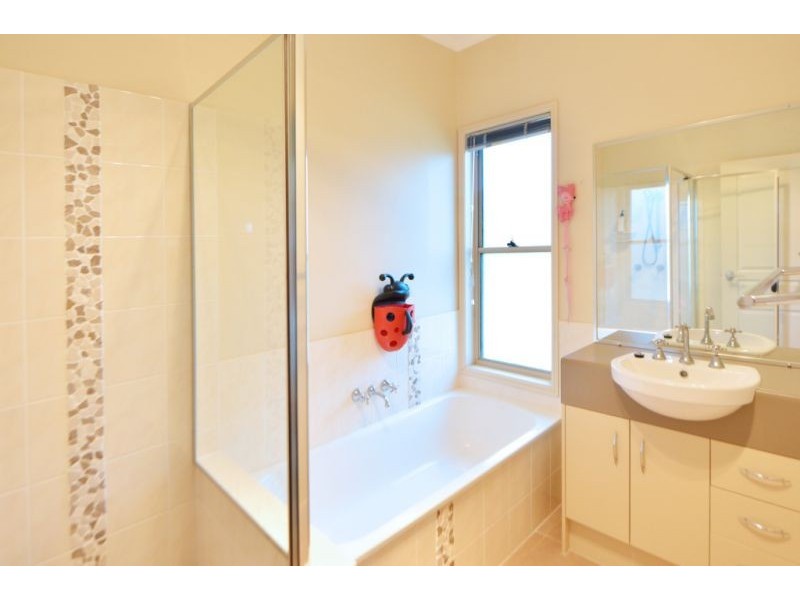 30 Hodgson Street, Greenmount QLD 4359
