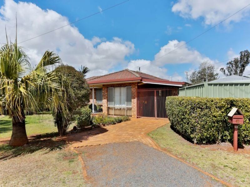 16 Bennett Street, Wilsonton QLD 4350