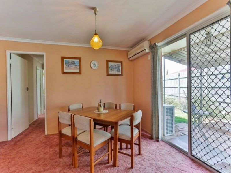 16 Bennett Street, Wilsonton QLD 4350