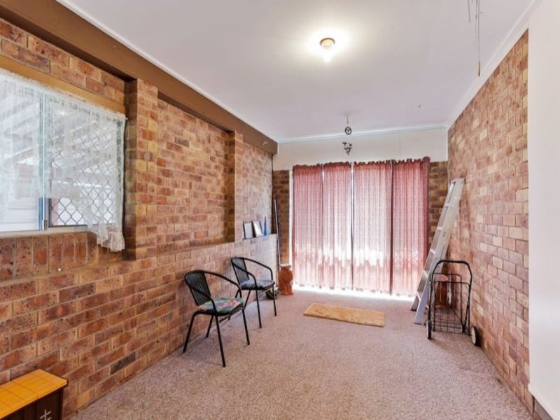 16 Bennett Street, Wilsonton QLD 4350