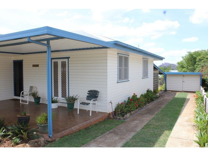 133 Stephen Street, Harristown QLD 4350