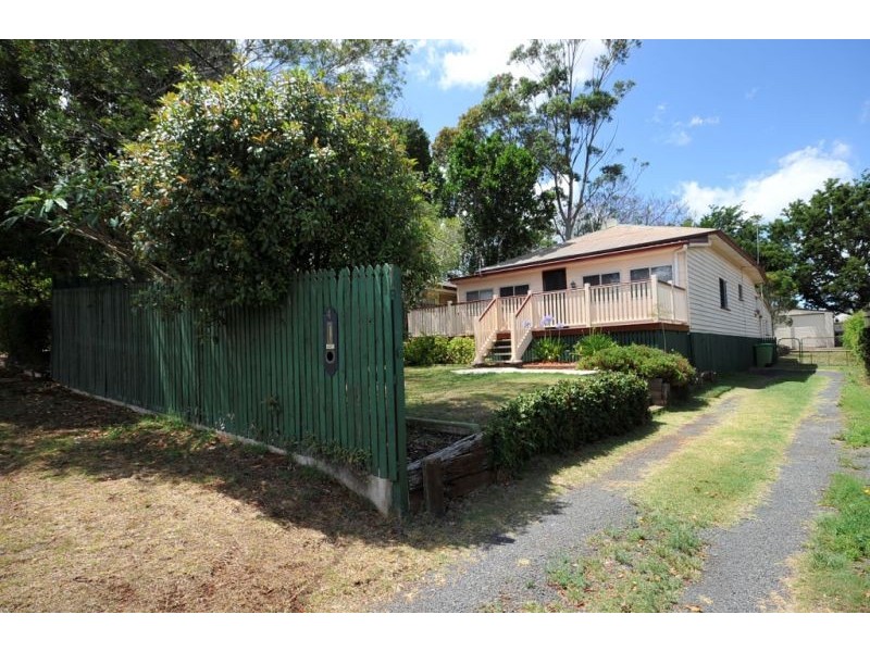 4 Braemar Street, South Toowoomba QLD 4350