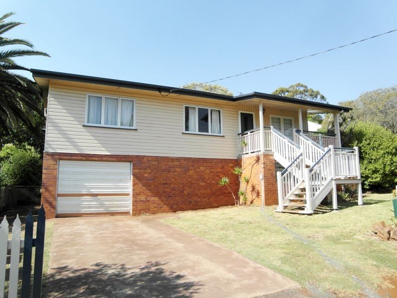 118 South Street, Centenary Heights QLD 4350