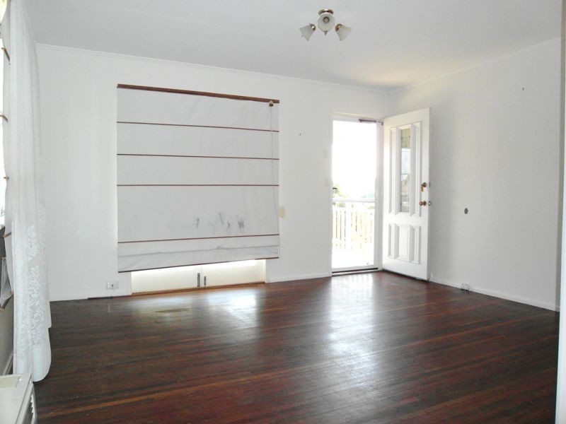 118 South Street, Centenary Heights QLD 4350