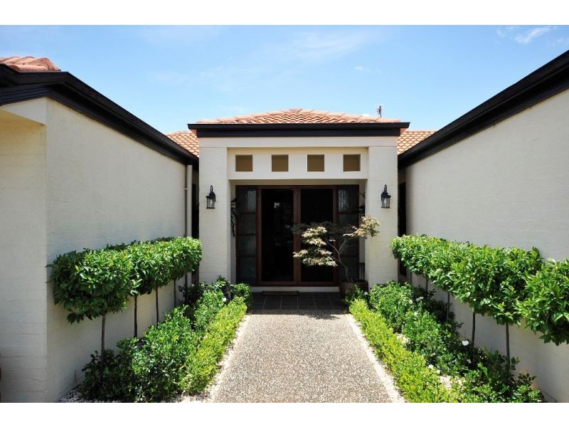 Kearneys Spring QLD 4350