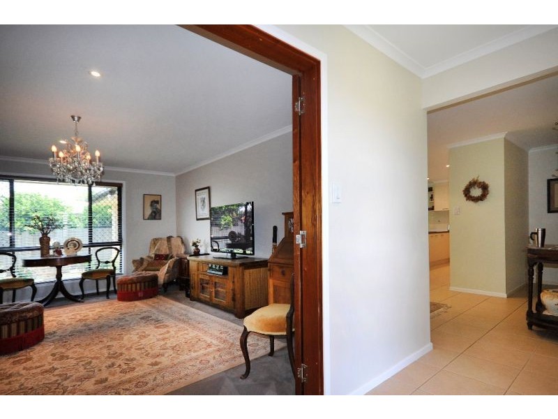 Kearneys Spring QLD 4350