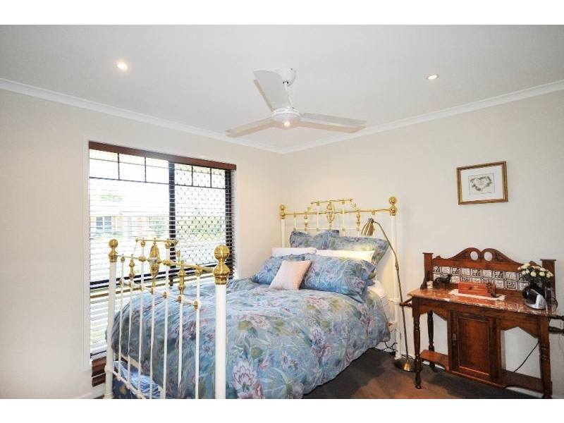 Kearneys Spring QLD 4350