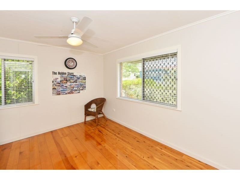 26 Bristol Street, Newtown QLD 4350