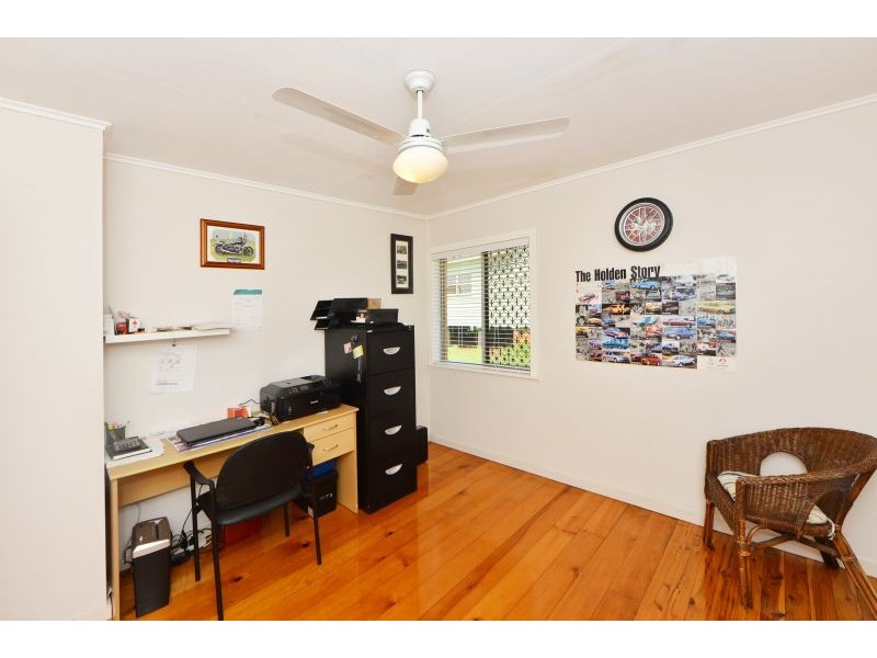 26 Bristol Street, Newtown QLD 4350