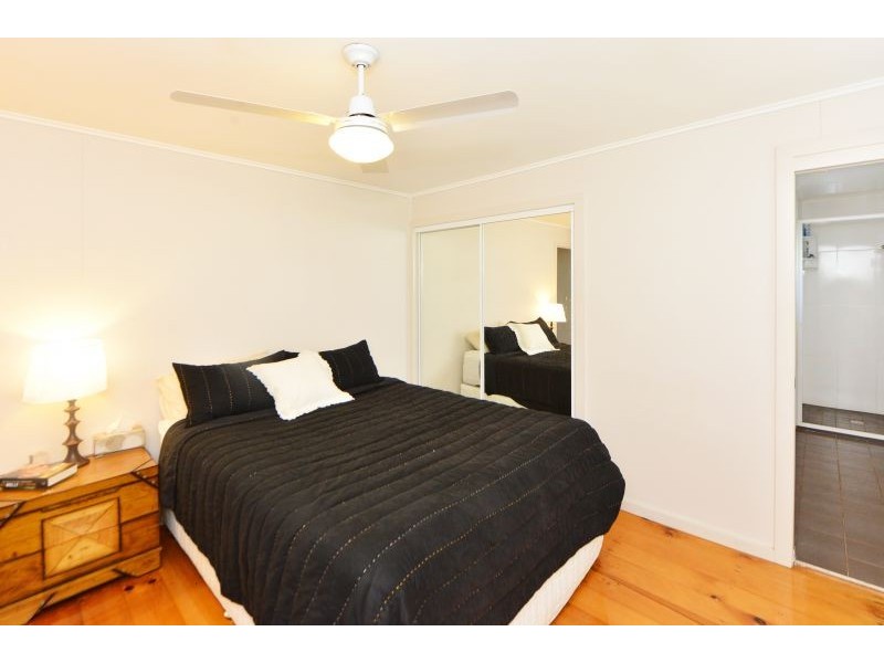 26 Bristol Street, Newtown QLD 4350