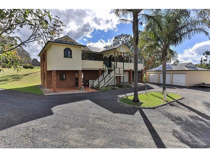 2 Fitton Road, Top Camp QLD 4350